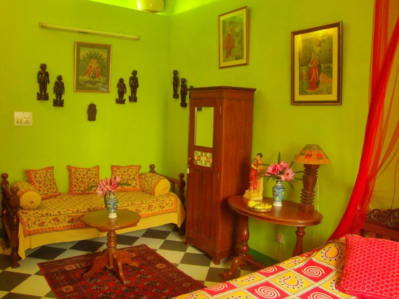 Patricia Guest House Пондичерри Экстерьер фото