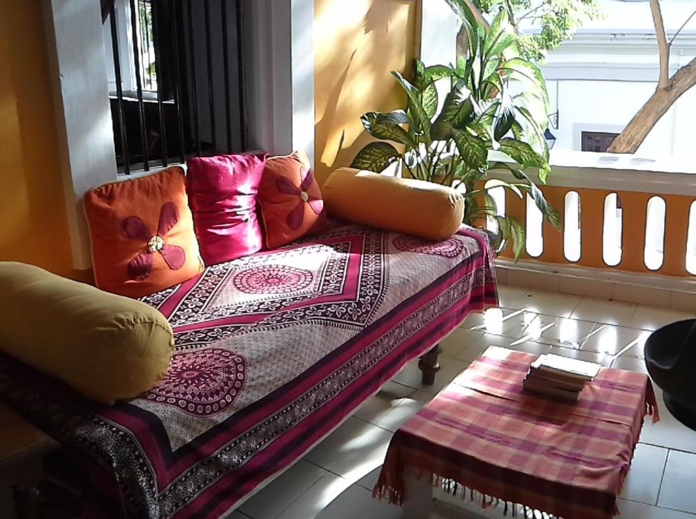 Patricia Guest House Пондичерри Экстерьер фото